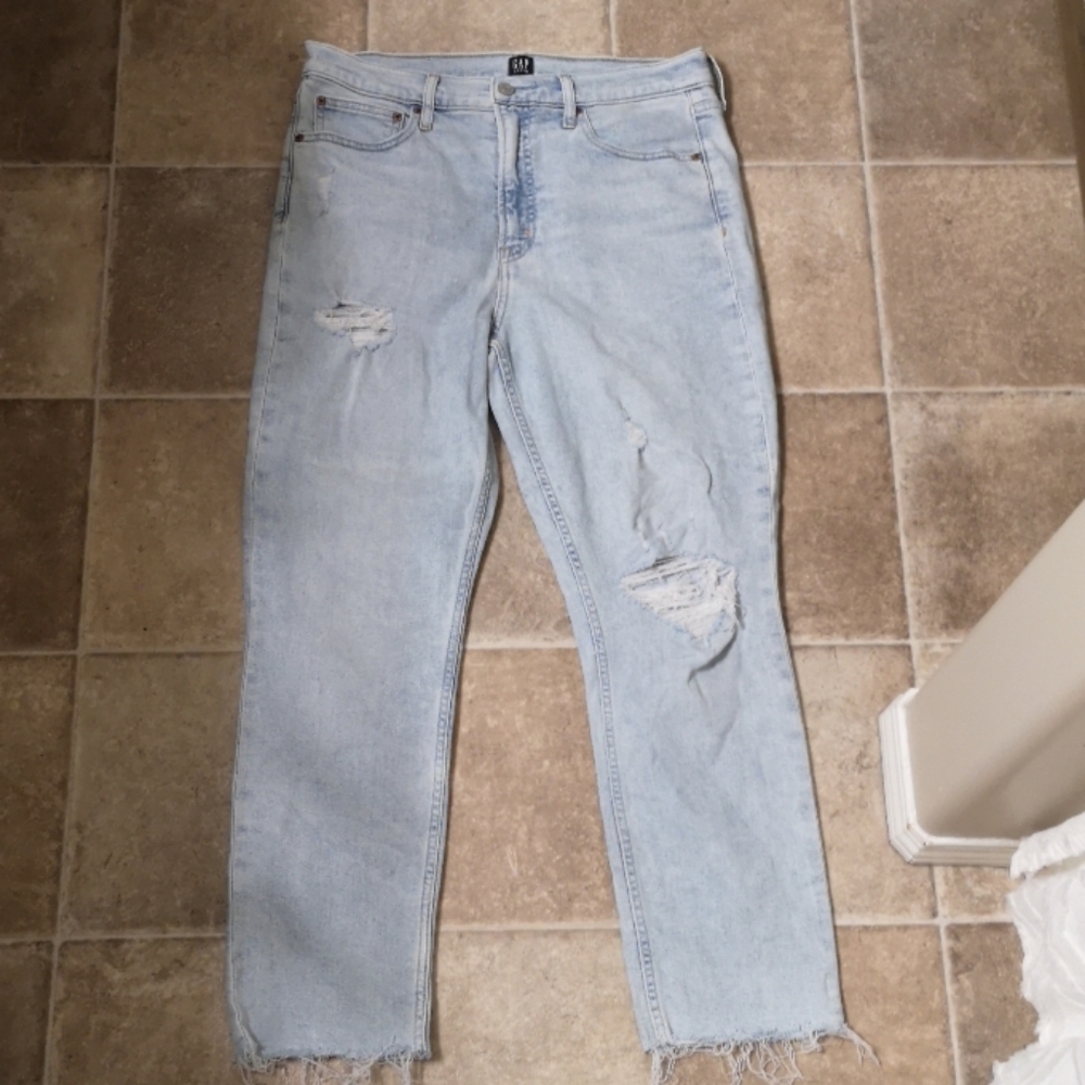 Gap light distressed cigarette jeans size 12/31R